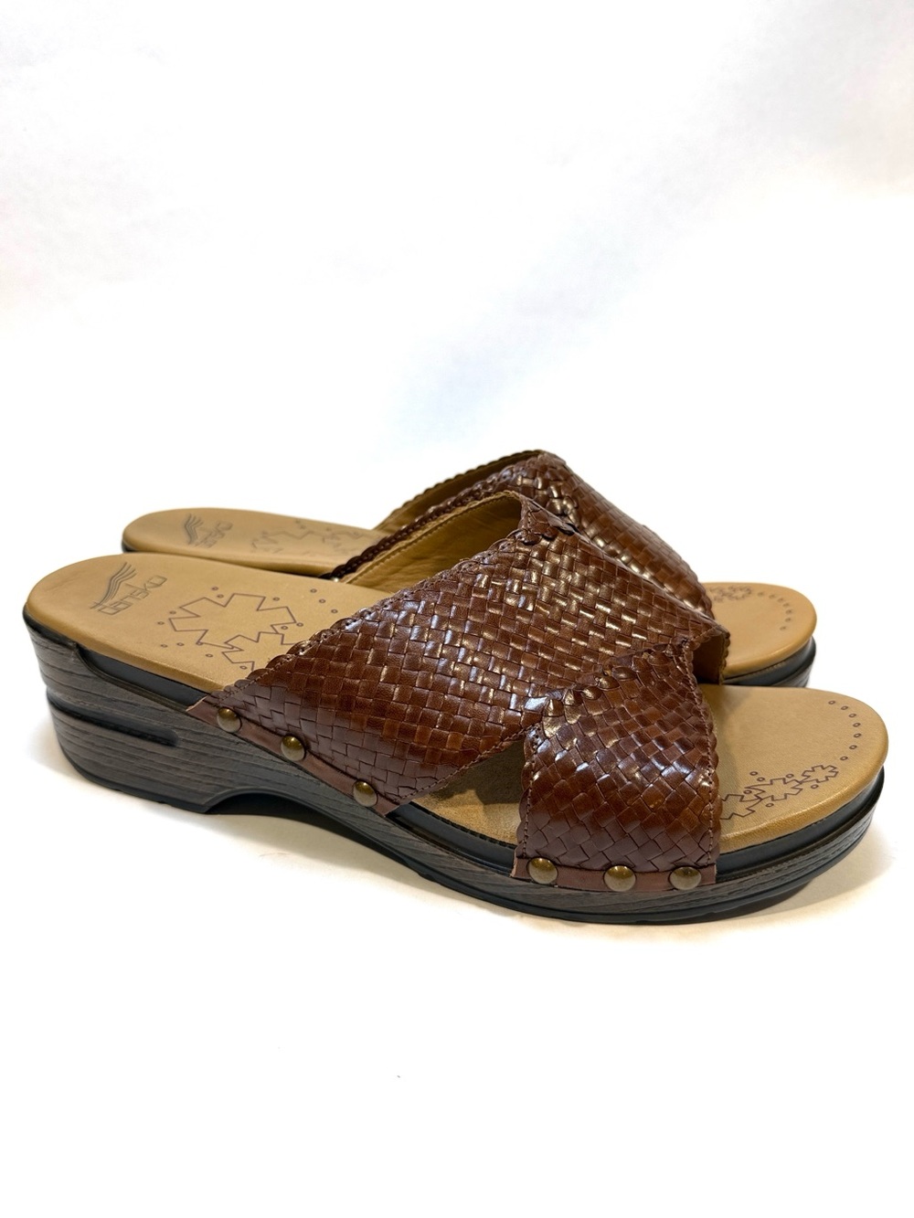 Dansko Mila Leather Basket Weave Crisscross Slide Sandal Clog Brown NWOB  EU41